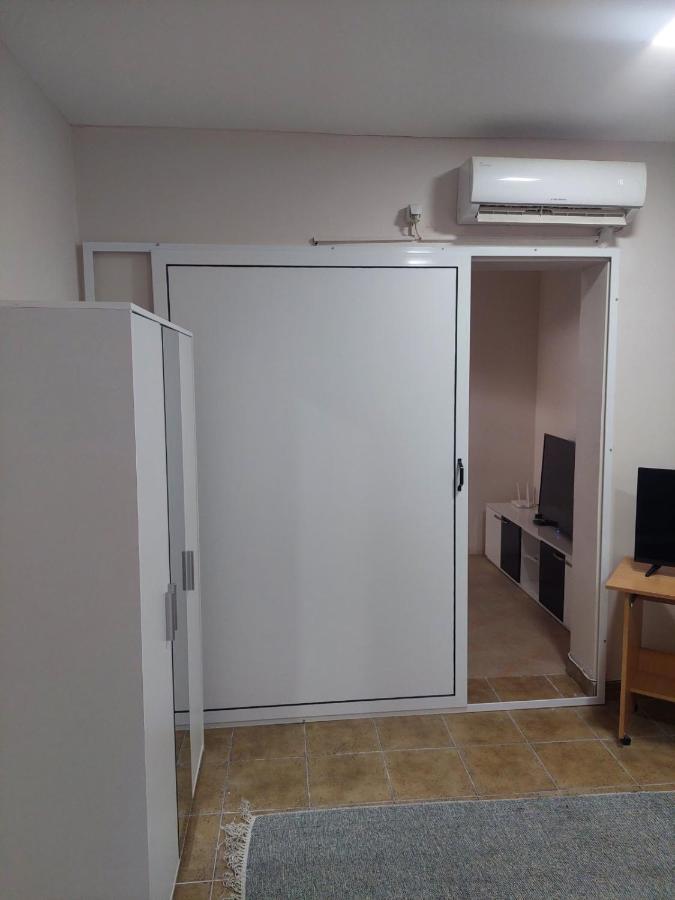 Comfort Пирот Экстерьер фото