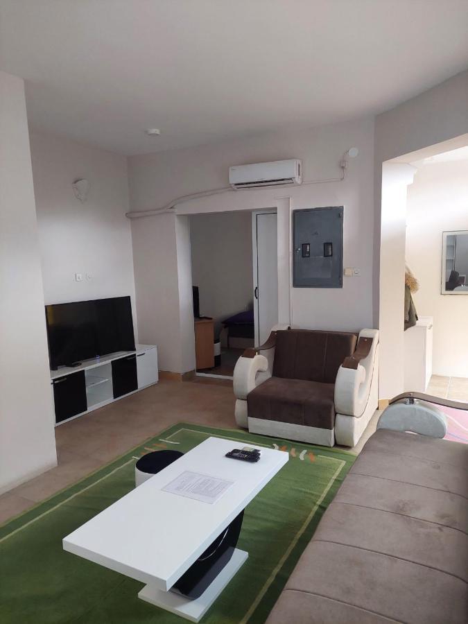 Comfort Пирот Экстерьер фото
