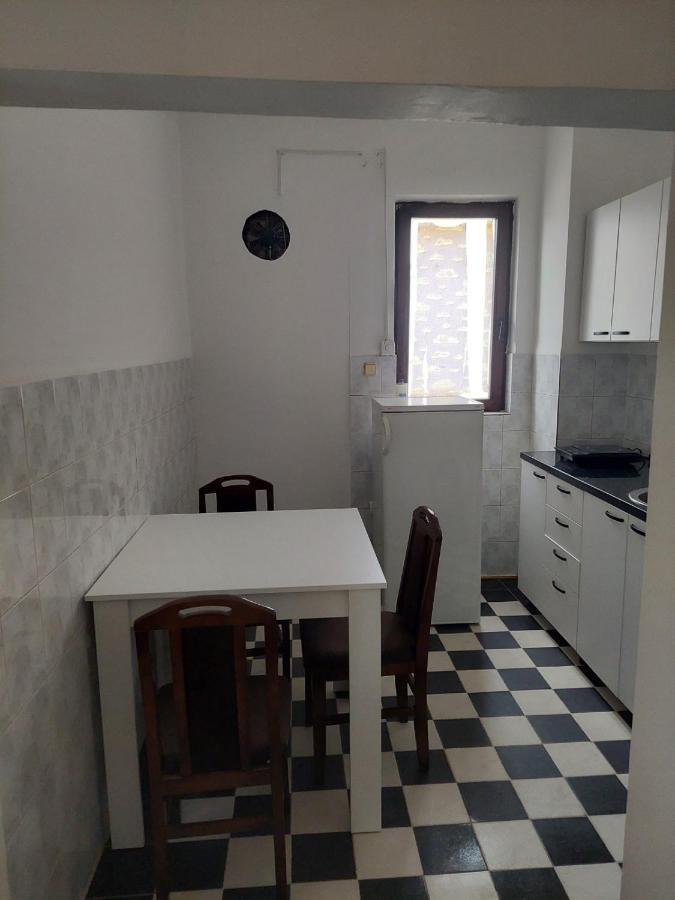 Comfort Пирот Экстерьер фото